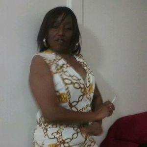 Meet your Posher, Evelda